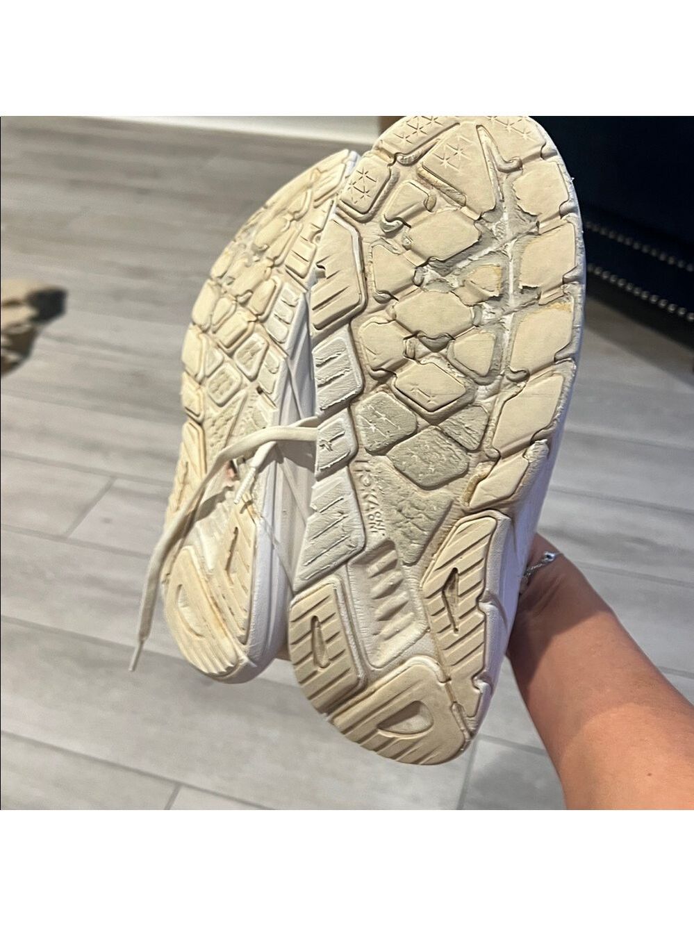 Hoka one one Women's cream Beige Athletic Shoes size 8.5 - Picture 7 of 9